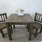 Set grădiniță lemn format din masă si scaune