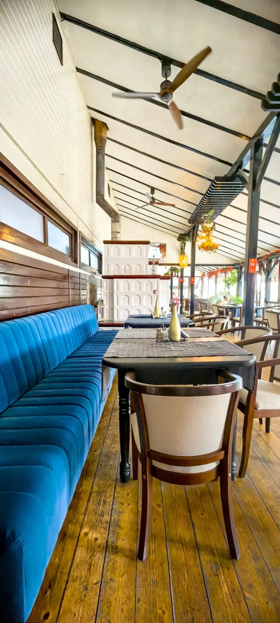 restaurant talora